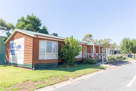 holbrook hotel accommodation|The 10 best accommodation in Holbrook, Australia .